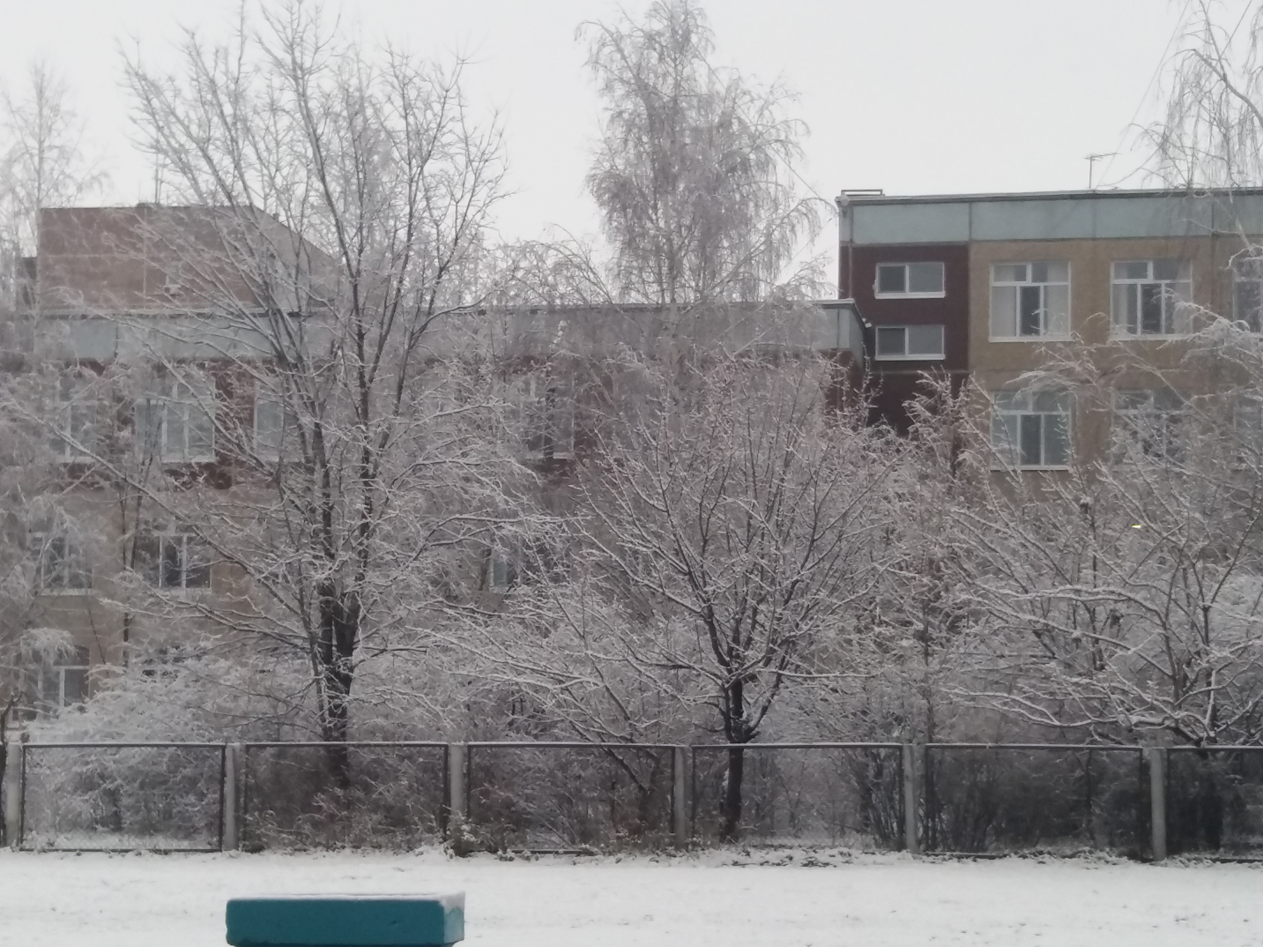 Здание старшего блока Здание старшего блока